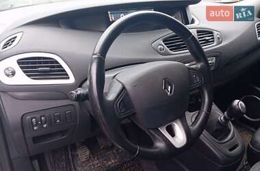 Мінівен Renault Megane Scenic 2010 в 