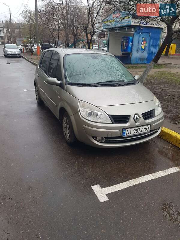 Renault Megane Scenic