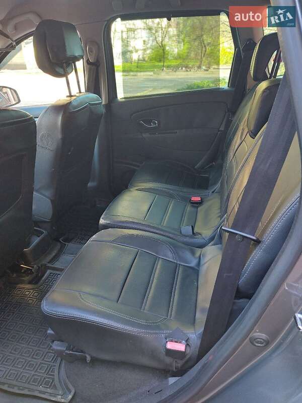 Минивэн Renault Megane Scenic 2012 в Львове