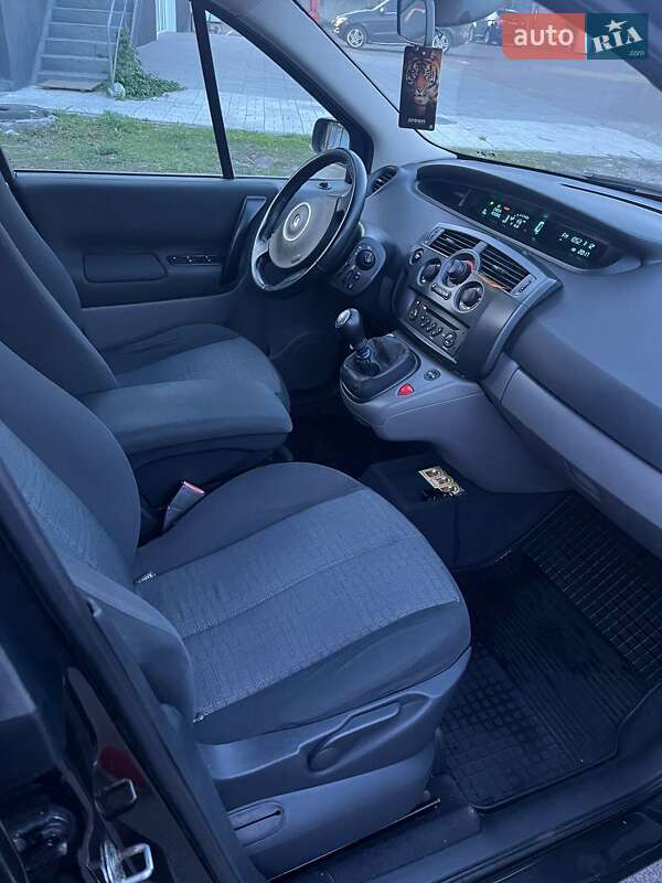 Минивэн Renault Megane Scenic 2007 в Нежине