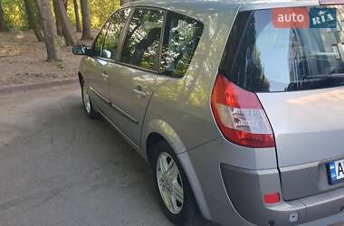 Мінівен Renault Megane Scenic 2004 в 