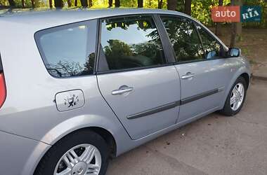 Мінівен Renault Megane Scenic 2004 в 