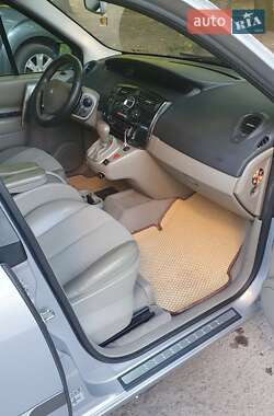 Мінівен Renault Megane Scenic 2004 в 