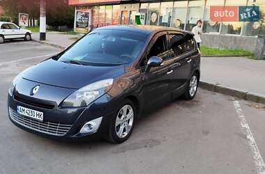 Минивэн Renault Megane Scenic 2011 в Житомире