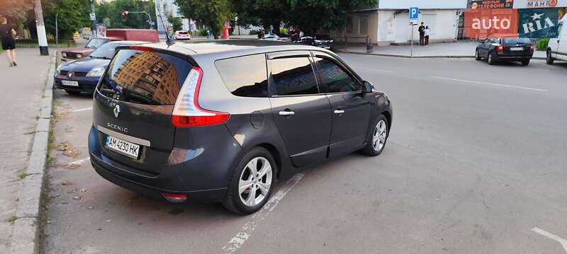 Мінівен Renault Megane Scenic 2011 в Житомирі