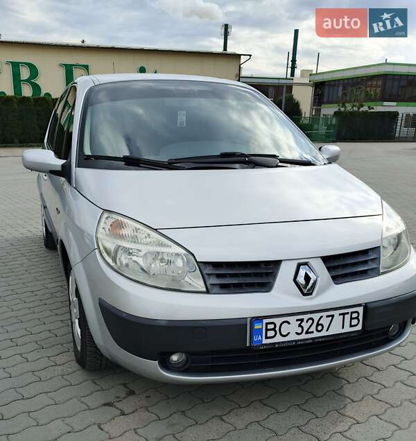 Мінівен Renault Megane Scenic 2005 в Городку