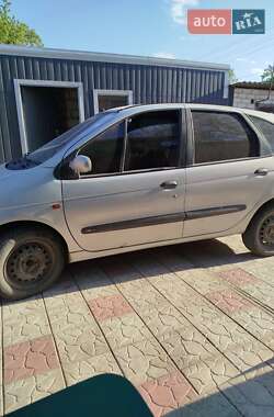 Мінівен Renault Megane Scenic 1999 в 