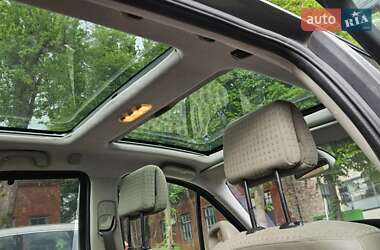 Минивэн Renault Megane Scenic 2004 в 