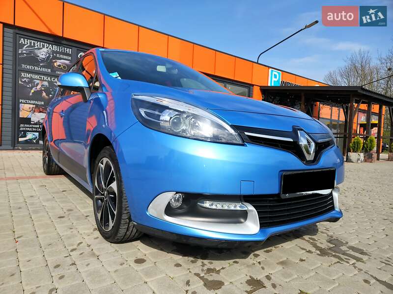 Renault Megane Scenic 2013