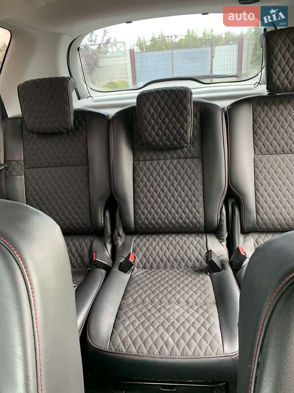 Мінівен Renault Megane Scenic 2013 в Луцьку