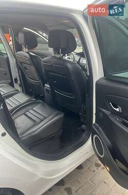 Минивэн Renault Megane Scenic 2010 в 