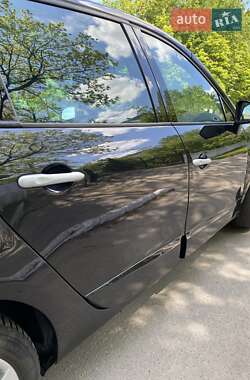 Минивэн Renault Megane Scenic 2010 в 