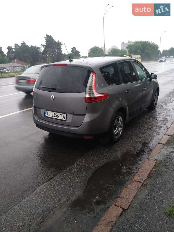 Мінівен Renault Megane Scenic 2013 в Броварах фото 2 Мінівен Renault Megane Scenic 2013 в Броварах