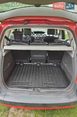 Минивэн Renault Megane Scenic 2006 в 