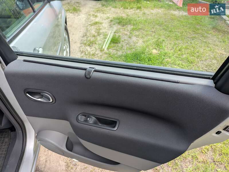 Мінівен Renault Megane Scenic 2007 в Харкові
