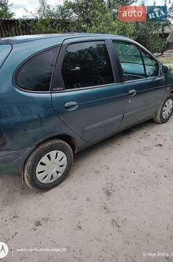 Минивэн Renault Megane Scenic 1998 в 