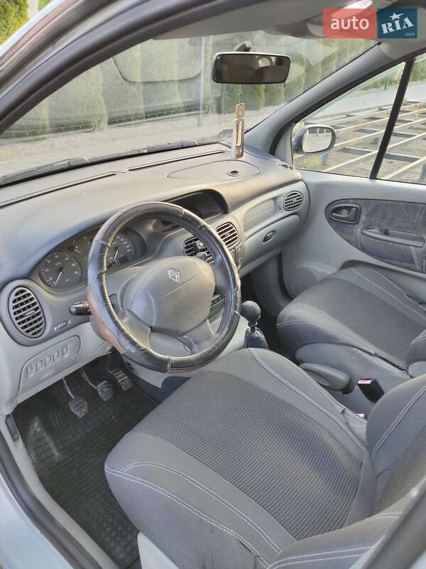 Мінівен Renault Megane Scenic 2000 в Кам'янець-Подільському