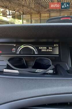Минивэн Renault Megane Scenic 2012 в 