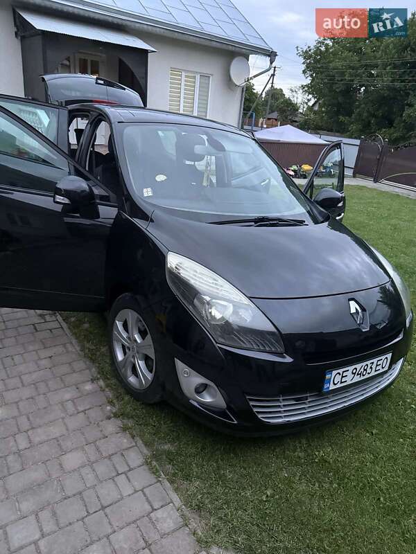 Минивэн Renault Megane Scenic 2010 в Черновцах
