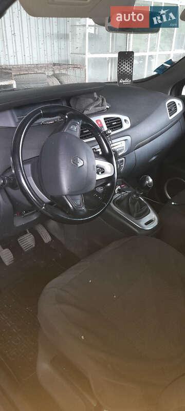 Минивэн Renault Megane Scenic 2010 в Славянске