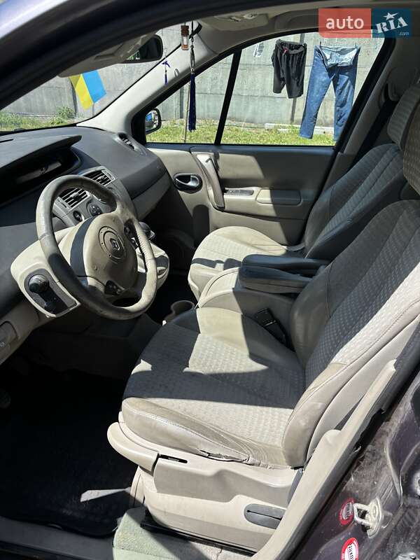 Мінівен Renault Megane Scenic 2003 в Рава-Руській