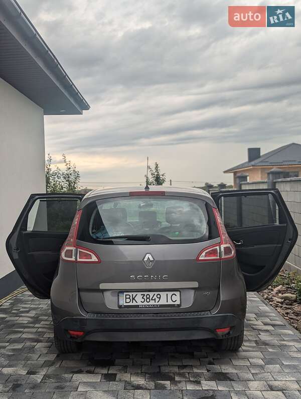 Мінівен Renault Megane Scenic 2010 в Рівному фото 8 Мінівен Renault Megane Scenic 2010 в Рівному