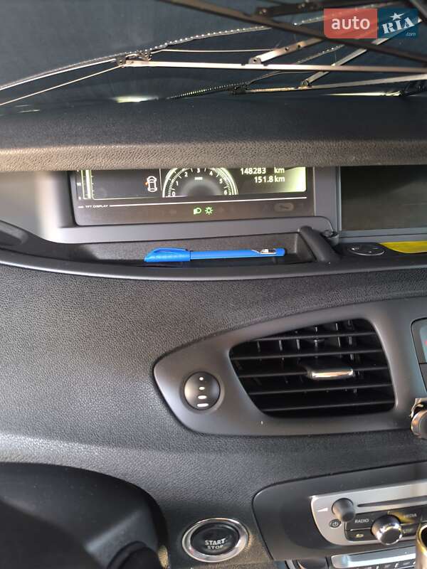 Минивэн Renault Megane Scenic 2013 в Виннице