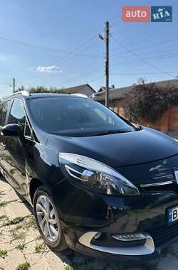 Минивэн Renault Megane Scenic 2015 в 