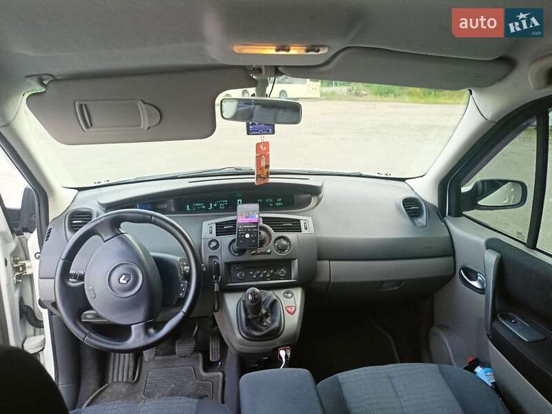 Минивэн Renault Megane Scenic 2006 в Белой Церкви