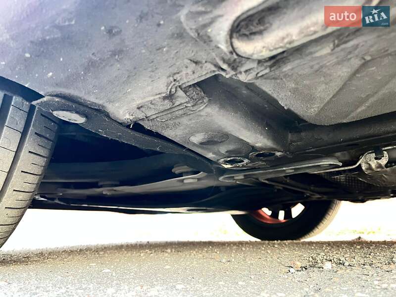 Минивэн Renault Megane Scenic 2013 в Киеве