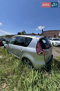 Мінівен Renault Megane Scenic 2010 в Луцьку