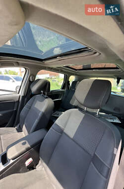 Минивэн Renault Megane Scenic 2010 в 