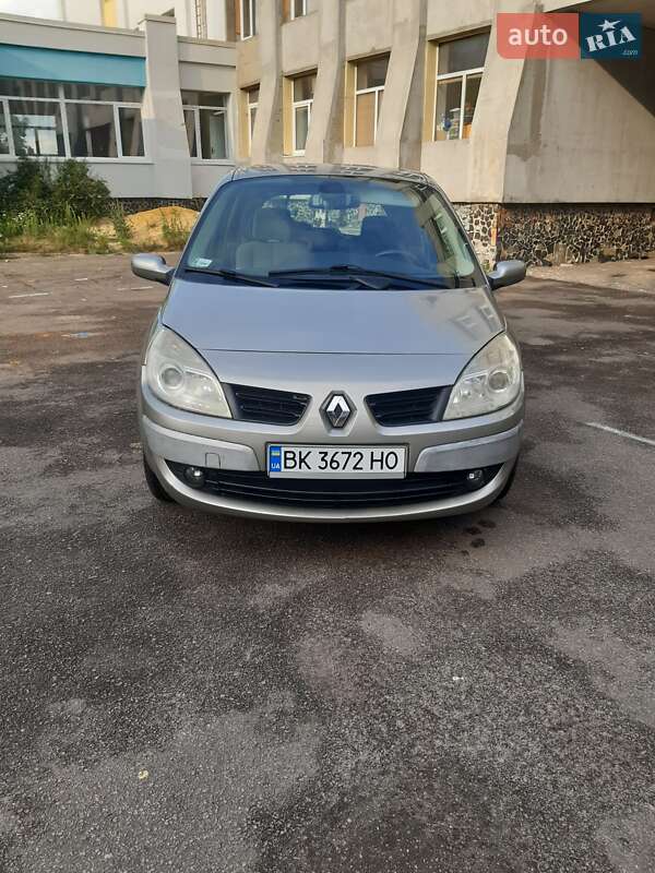 Минивэн Renault Megane Scenic 2007 в Костополе