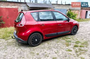 Минивэн Renault Megane Scenic 2010 в 