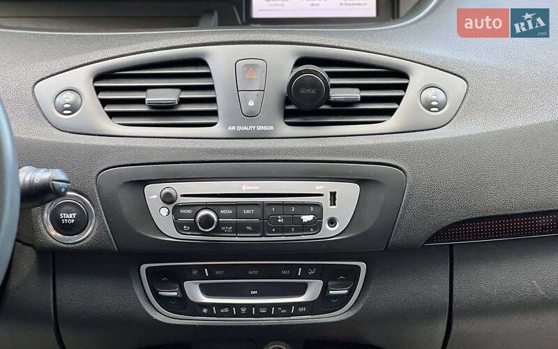 Минивэн Renault Megane Scenic 2012 в Ивано-Франковске