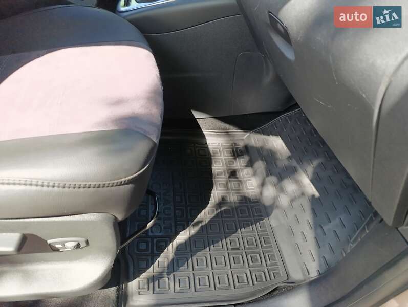 Мінівен Renault Megane Scenic 2012 в Полтаві