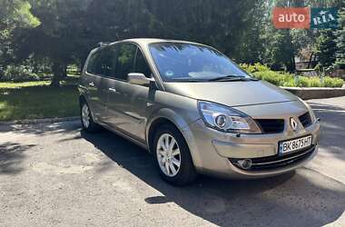 Минивэн Renault Megane Scenic 2008 в Ровно