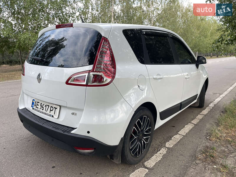 Минивэн Renault Megane Scenic 2011 в Днепре фото 2 Минивэн Renault Megane Scenic 2011 в Днепре