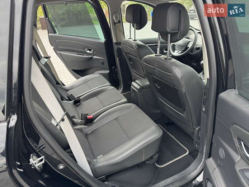 Минивэн Renault Megane Scenic 2011 в Тернополе