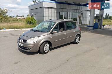 Минивэн Renault Megane Scenic 2009 в 