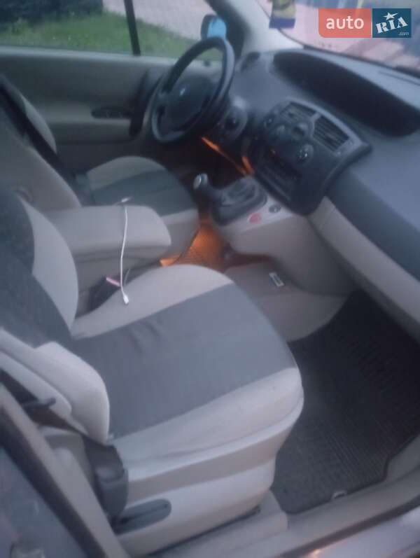 Мінівен Renault Megane Scenic 2004 в Прилуках