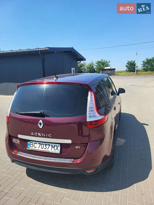 Минивэн Renault Megane Scenic 2013 в Львове фото 5 Минивэн Renault Megane Scenic 2013 в Львове