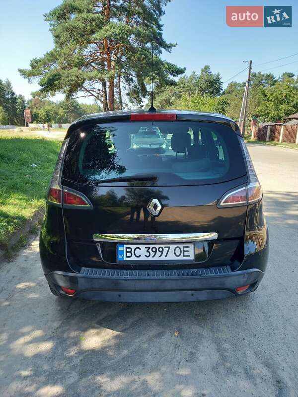 Мінівен Renault Megane Scenic 2012 в Новояворівську