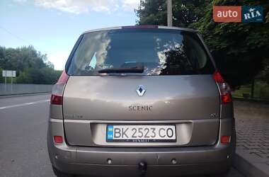 Минивэн Renault Megane Scenic 2008 в 