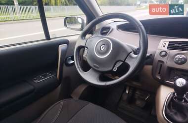Минивэн Renault Megane Scenic 2008 в 