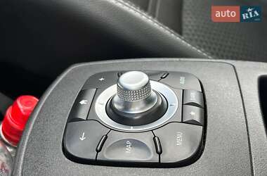 Минивэн Renault Megane Scenic 2014 в 