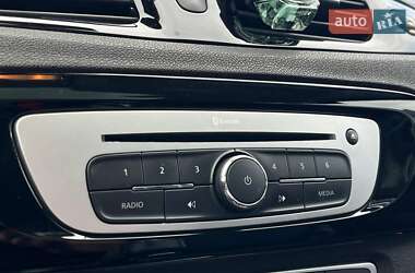 Минивэн Renault Megane Scenic 2014 в 