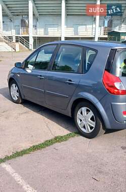 Минивэн Renault Megane Scenic 2008 в 