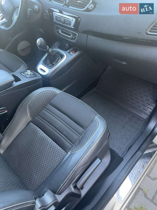 Минивэн Renault Megane Scenic 2014 в Одессе