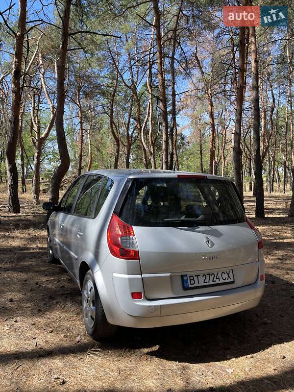 Мінівен Renault Megane Scenic 2007 в Миколаєві фото 3 Мінівен Renault Megane Scenic 2007 в Миколаєві